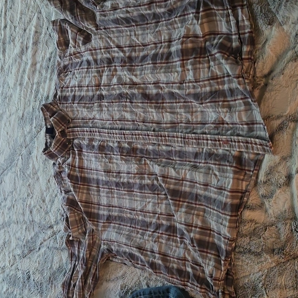 2XL Burgundy and Grey Button-Down Shirt